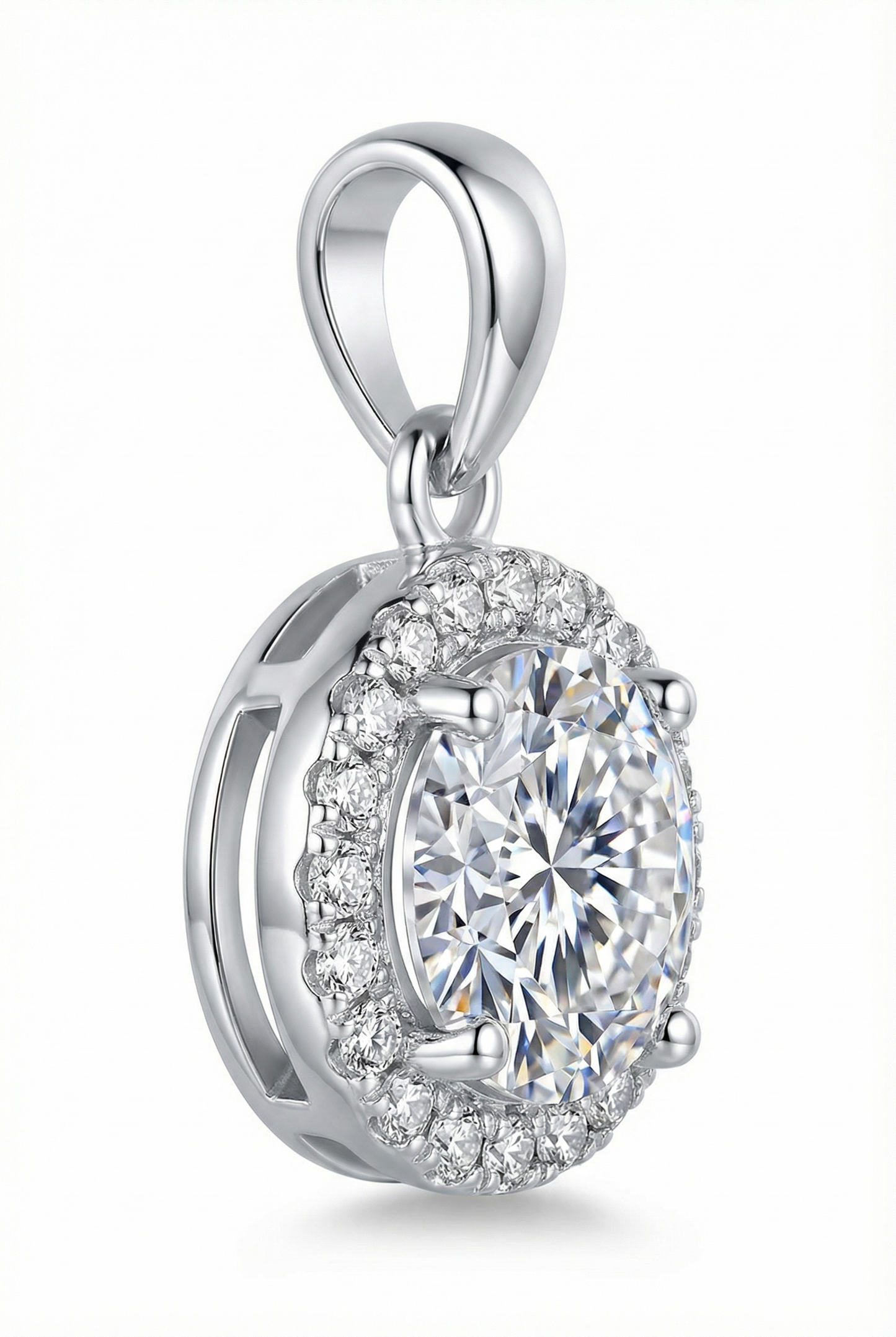 Halo Diamond Pendant